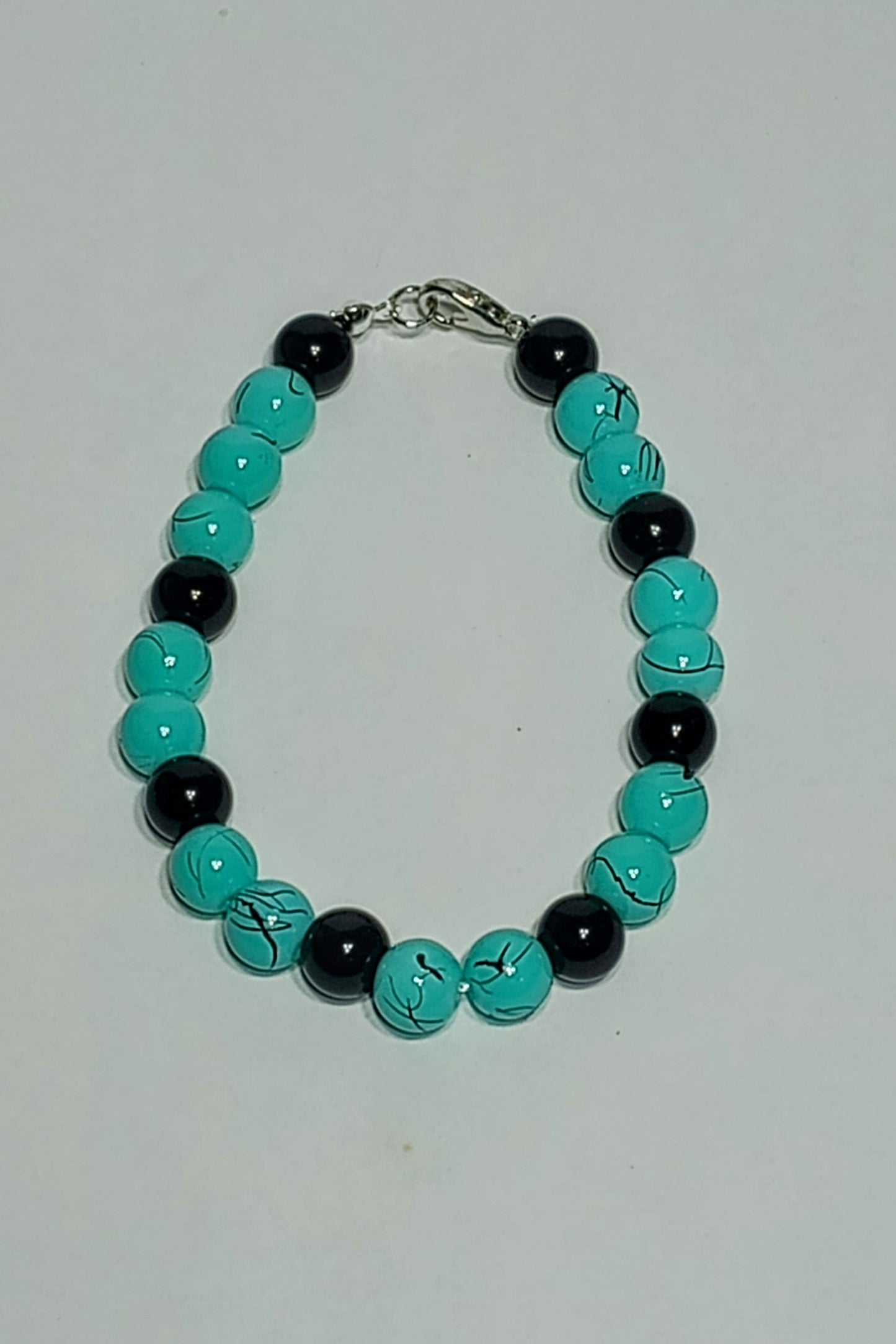 Round Beaded Bracelet (Black/Teal)