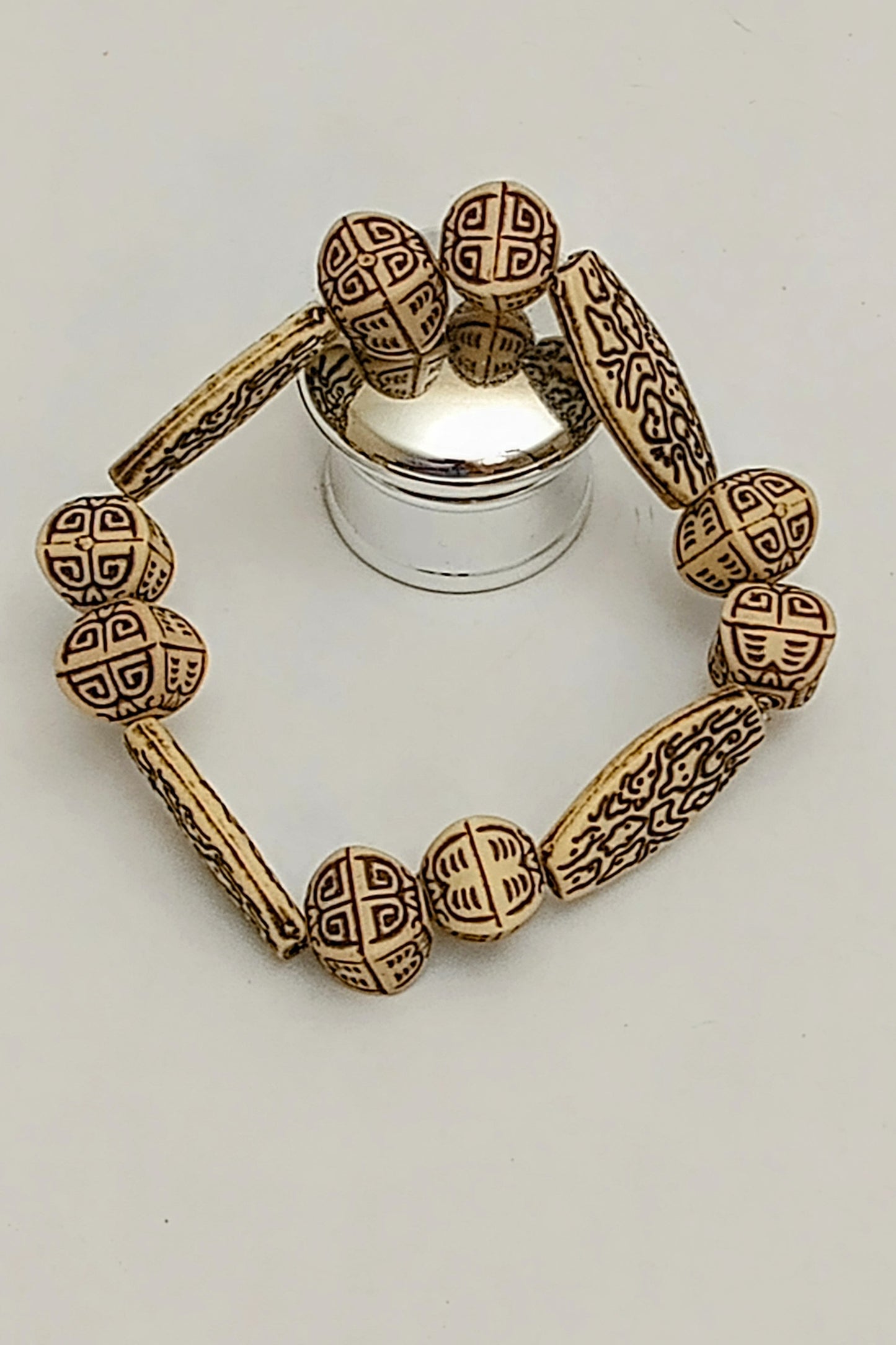 Wood-Like Beaded Bracelet